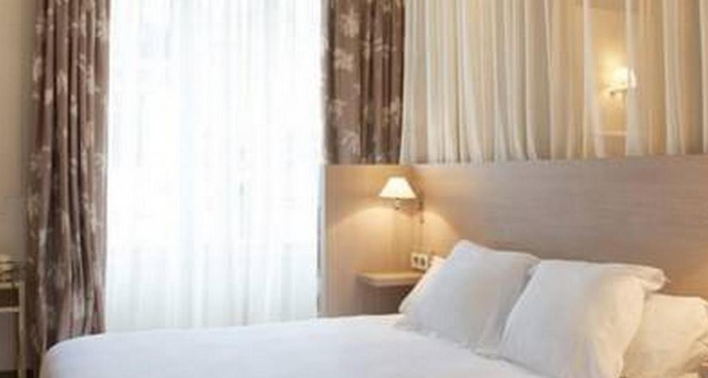 Le Paris Singulier Hotel Room photo
